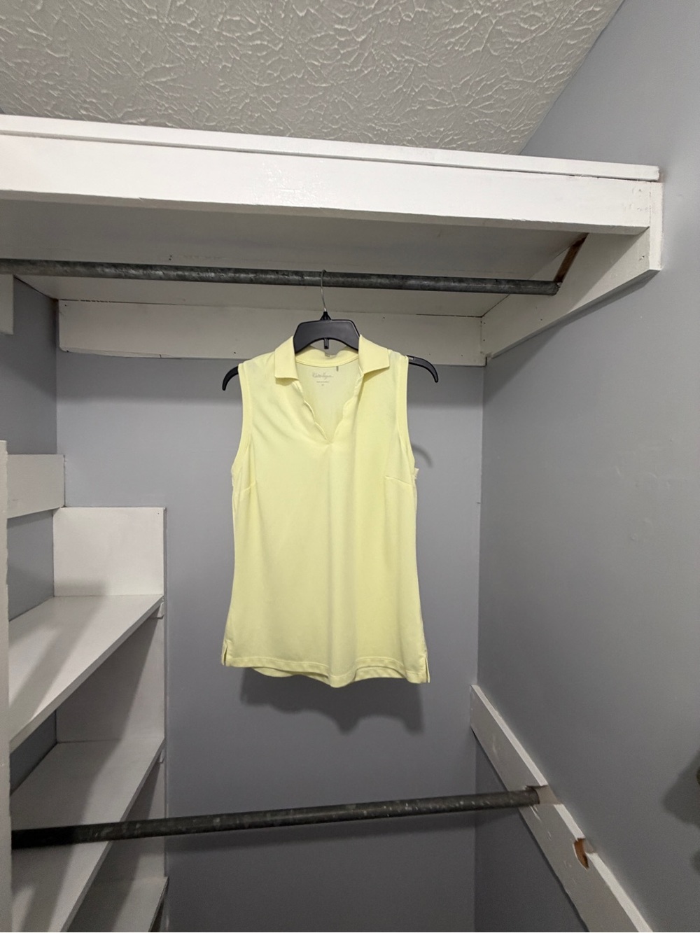 Walter Hagen Pale Yellow Sleeveless Polo Tank